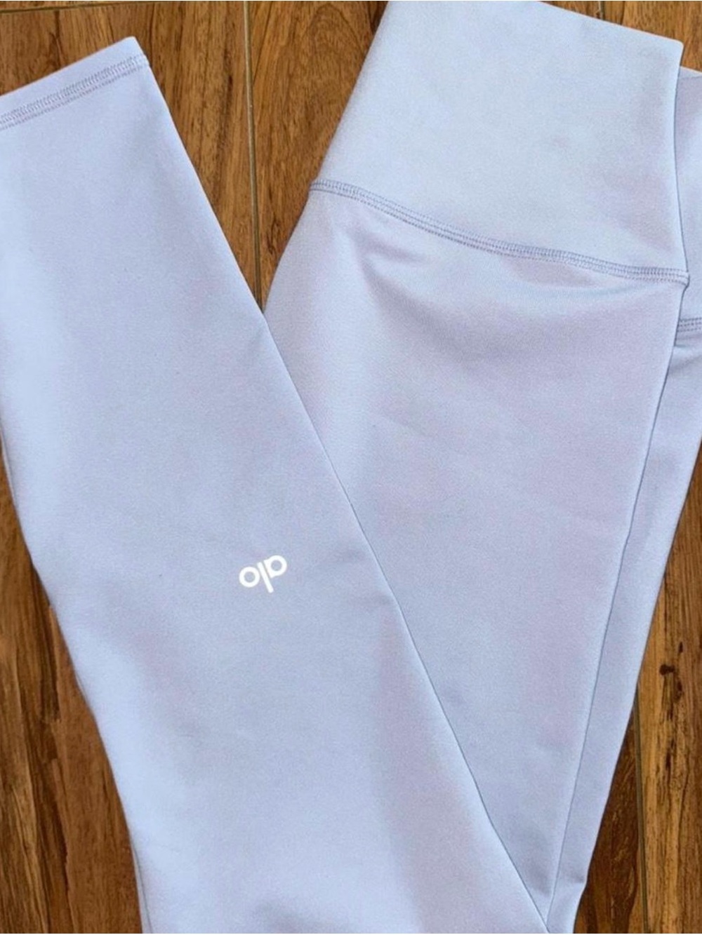 Winter frost ❄️ ALO Yoga airbrush Leggings - Picture 2 of 6